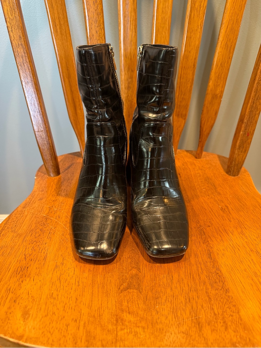 Abercrombie & Fitch Black Croc-Embossed Heeled Ankle Boots